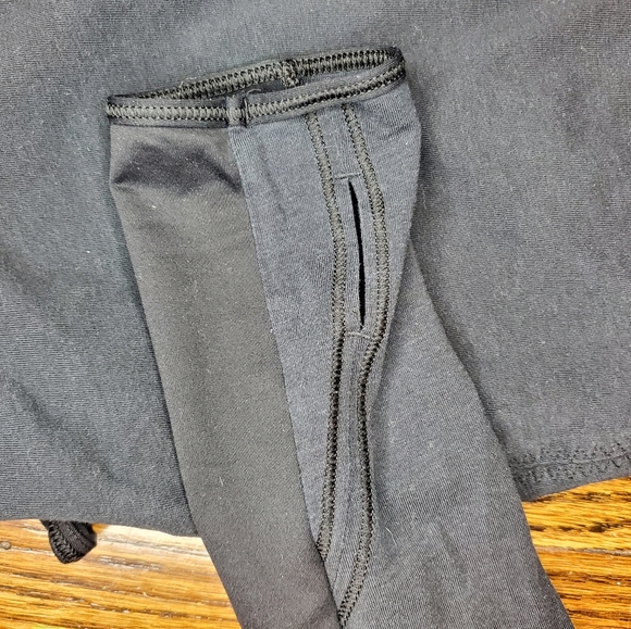 Lululemon Athletic Light Weight Half Zip Long Sleeve - Picture 6 of 8